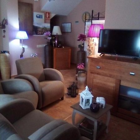 Hostal Sol De La Vega Albarracín Kültér fotó