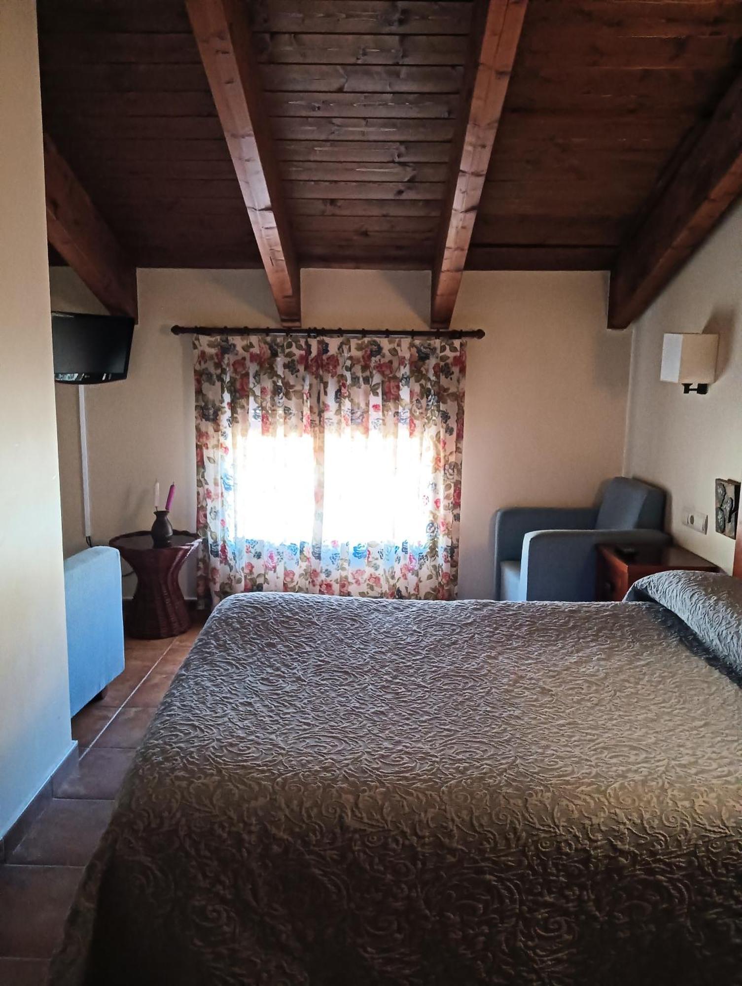 Hostal Sol De La Vega Albarracín Kültér fotó