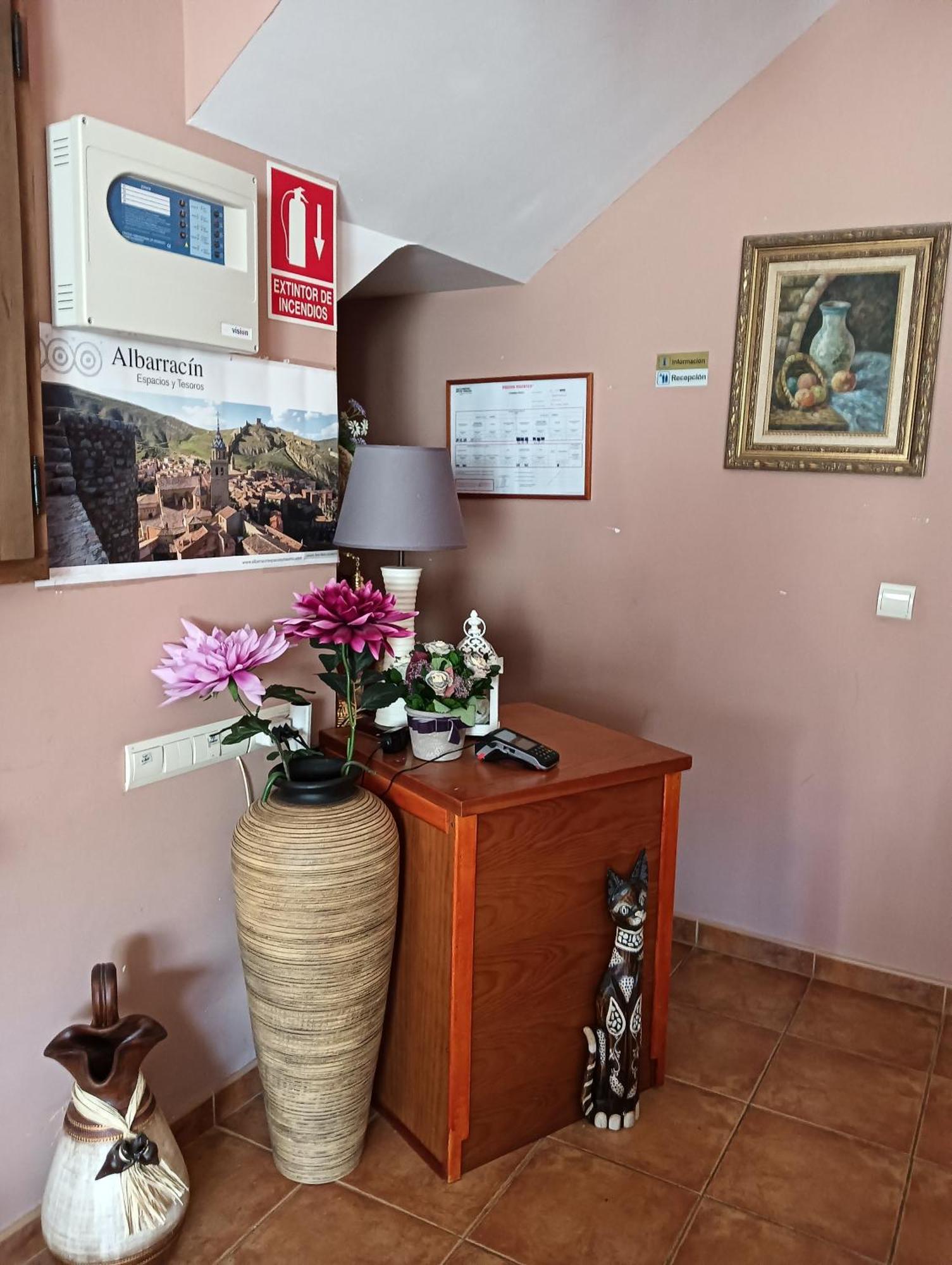 Hostal Sol De La Vega Albarracín Kültér fotó