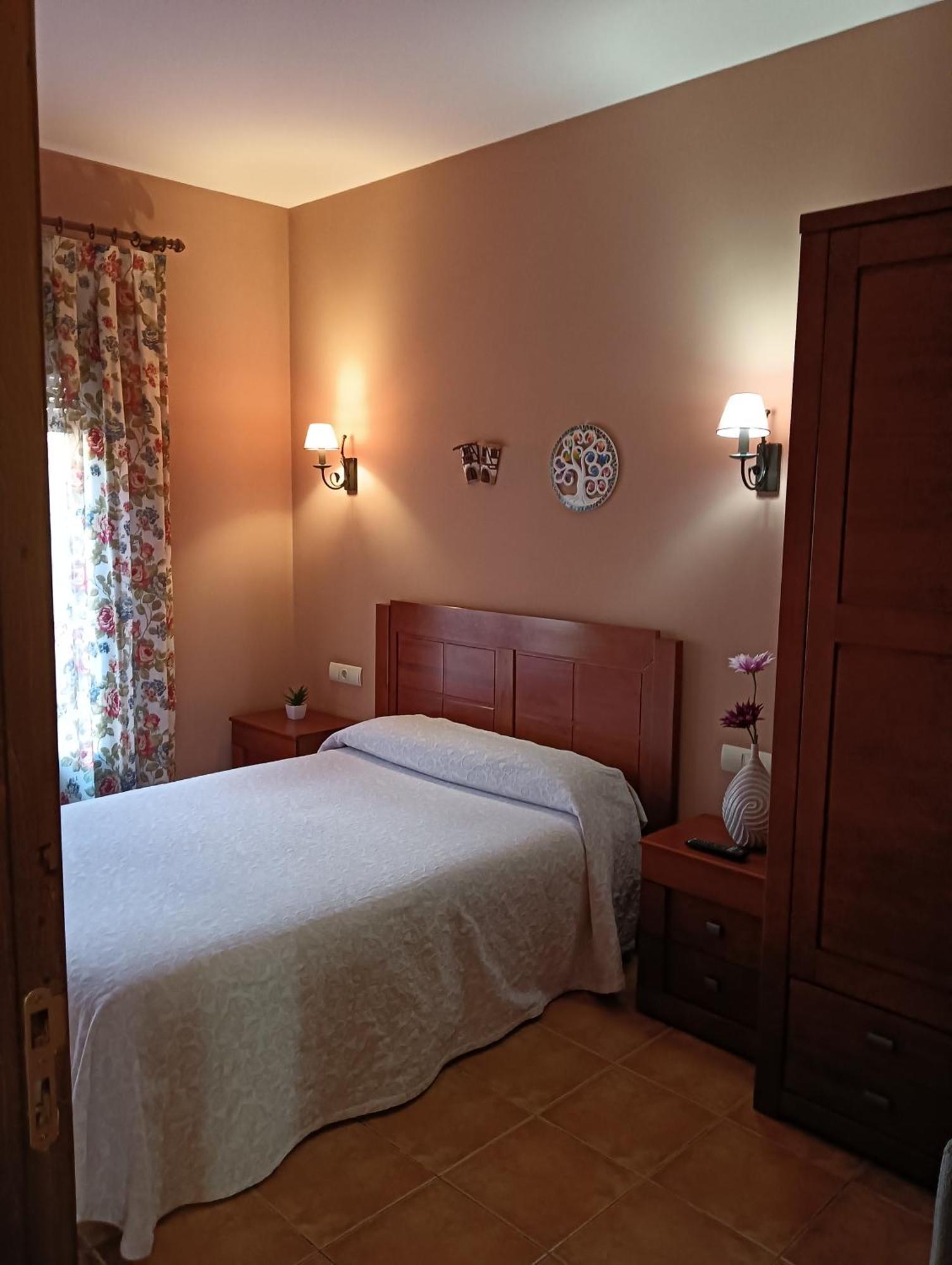 Hostal Sol De La Vega Albarracín Kültér fotó